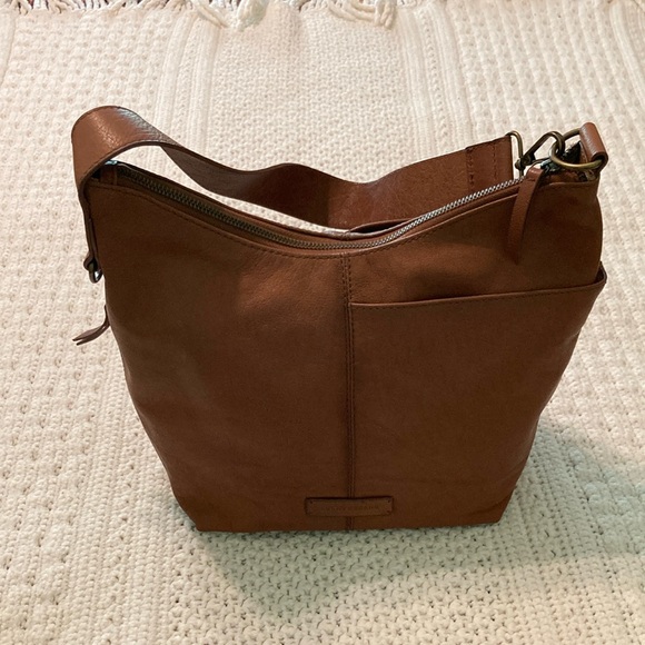 Lucky Brand Brown Shoulder Bag with Relaxed Structure - Picture 2 of 14